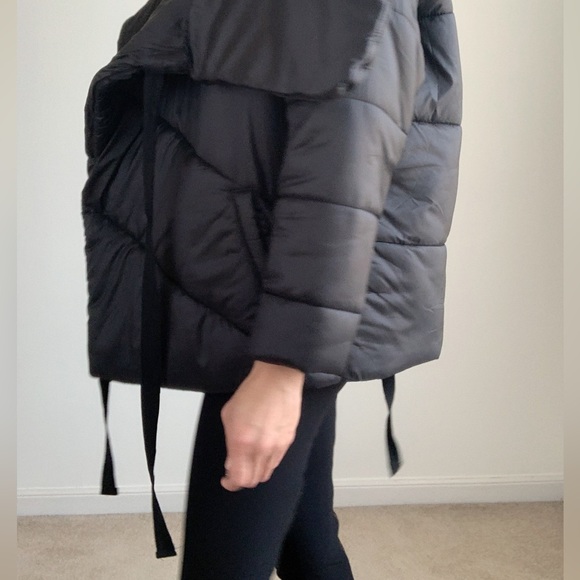 STATEMENT OVERSIZED PUFFER JACKET - BLACK - Picture 14 of 14